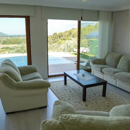 Aral Villa *